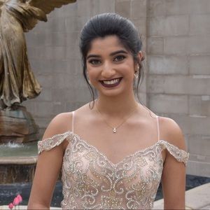 Meet your Posher, Shruthi